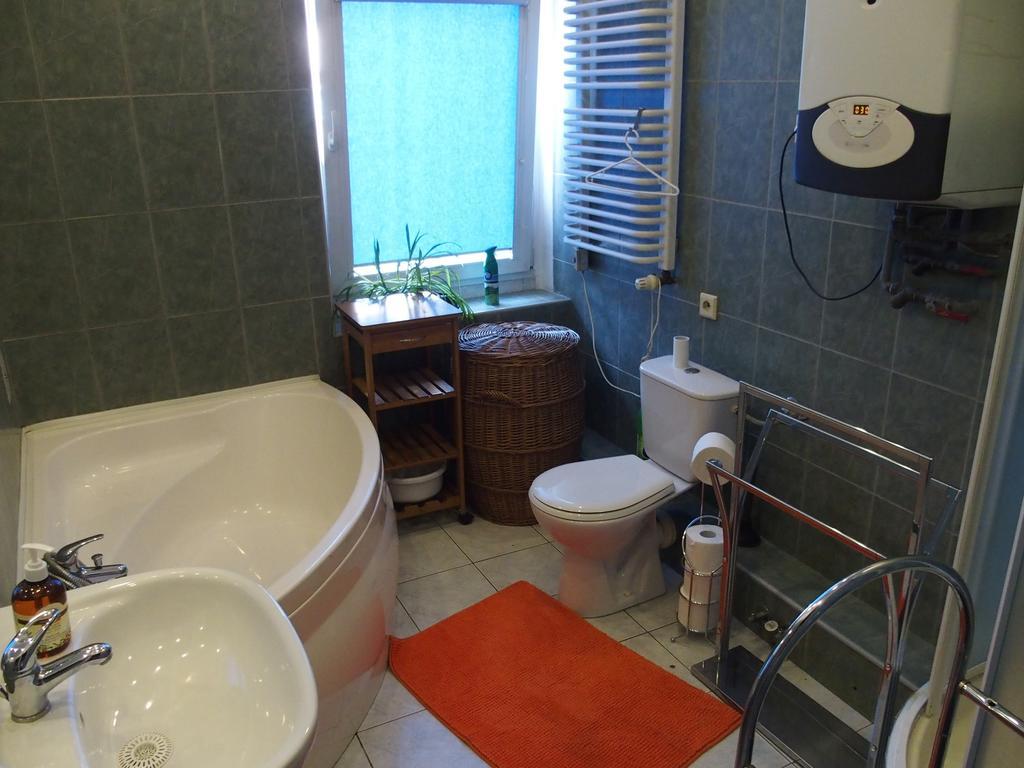 포즈난 Refined Flat In Jezyce District 아파트 외부 사진